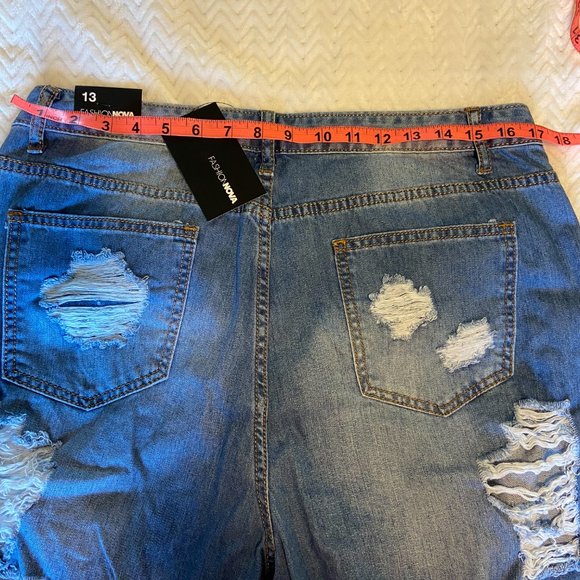 SOLD Fashion Nova No Sensor Distressed Denim Jean SZ 13 - Picture 9 of 13